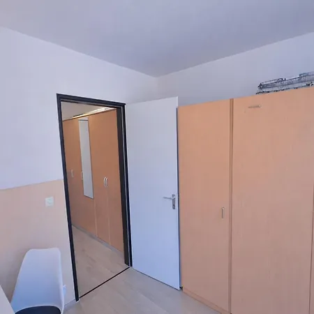 Apartment Bernhard Mit Pool Und Sauna *