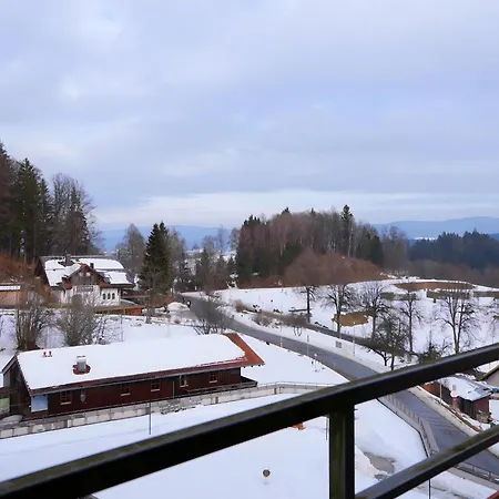Bernhard Mit Pool Und Sauna