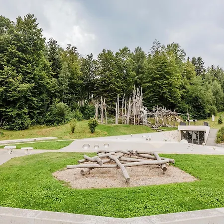 Bernhard Mit Pool Und Sauna Apartamento